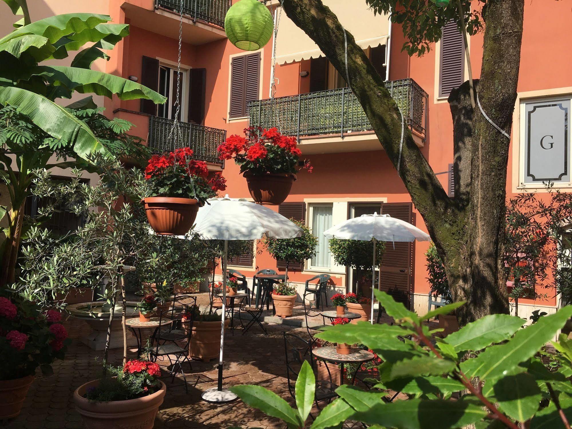 Residence Gloria Montecatini Terme Extérieur photo
